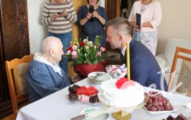 100 metų ponia Antoinette