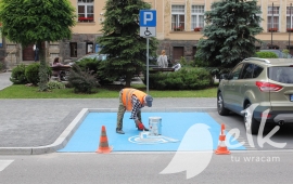 In appear blue parking space