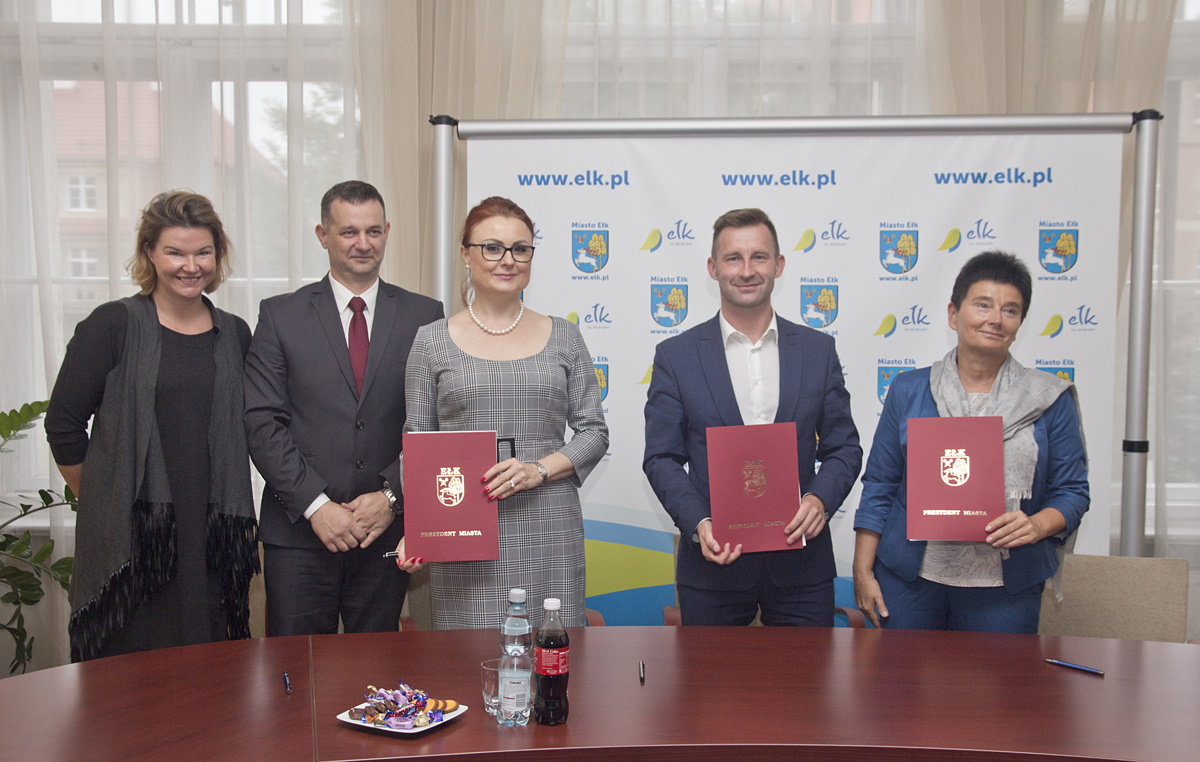 Президент Томаш Andrukiewicz підписали угоду про запуск "Школа лідерів лося"