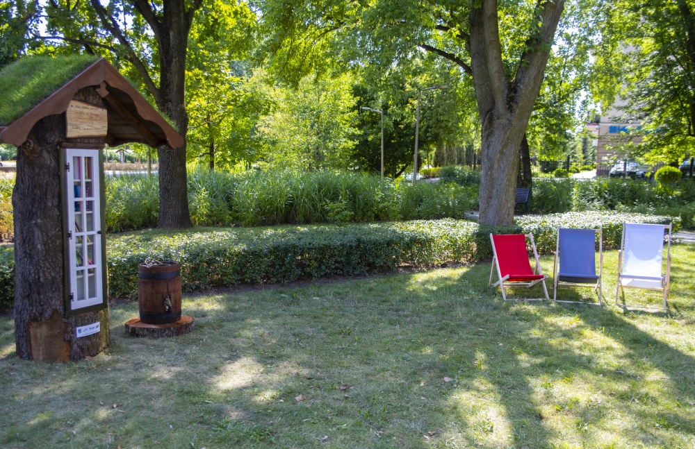 Open-air libraries in Ełckie parks