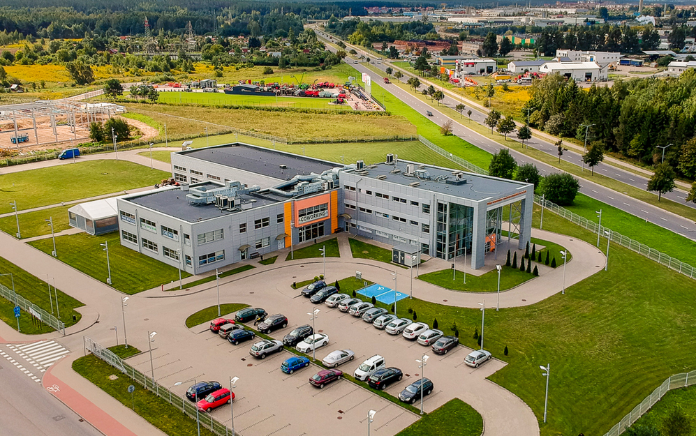 Дальнейшие компании начали свою деятельность в Научно-техническом парке в Элке