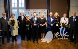 Razem przeżyli co najmniej 50 lat