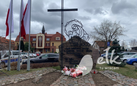 Ełk ricorda - l'82 ° anniversario del massacro di Katyn e il 12 ° anniversario della catastrofe di Smolensk