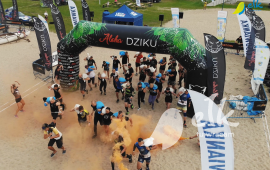 Extreme Obstacle Course Hunt Run - guarda il video