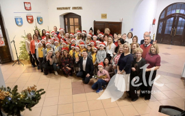 Wspólne kolędowanie z uczniami Czwórki!