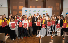 Scholarships for social activity and academic results have been awarded!