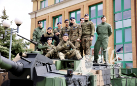 Trwają Wojskowe Targi Służby i Pracy w Ełku