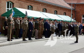 Zdjęcie: 51